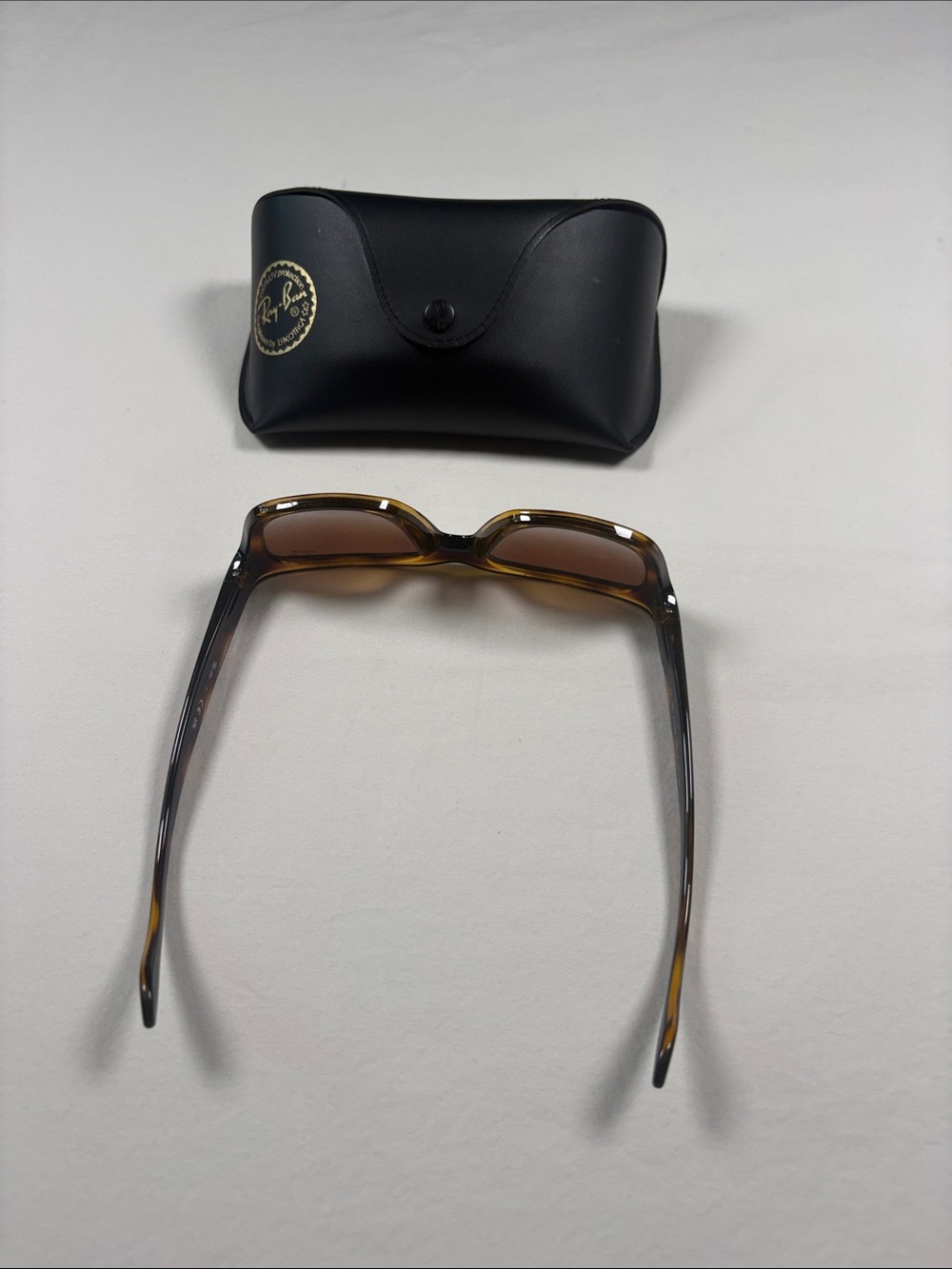 Ray-Ban Women's Tortoiseshell Sunglasses with Brown Gradient Lenses - Picture 5 of 8